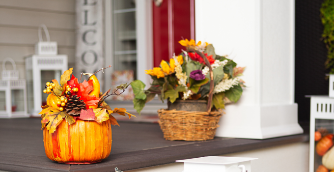 Stunning Fall Porch Decorating Ideas for Front Doors 🍁🚪
